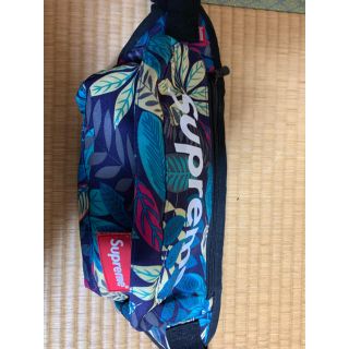 シュプリーム(Supreme)のsupreme ショルダーバッグ(ショルダーバッグ)