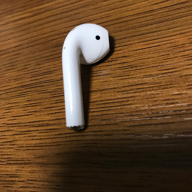 AirPods 右耳のみ