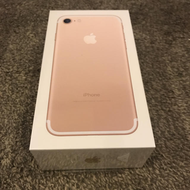 iPhone7 Gold 32GB SIMフリー 未開封