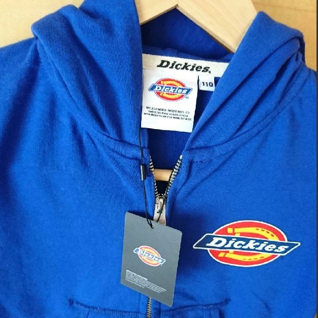 Dickies(ディッキーズ)の【Dickies】新品 パーカー 110 キッズ/ベビー/マタニティのキッズ服男の子用(90cm~)(ジャケット/上着)の商品写真