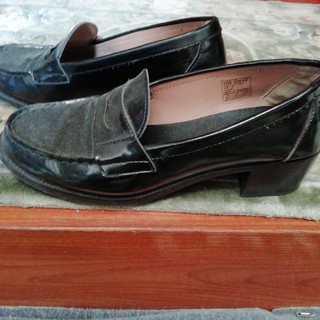 黒ローファー25.5cm (ローファー/革靴)