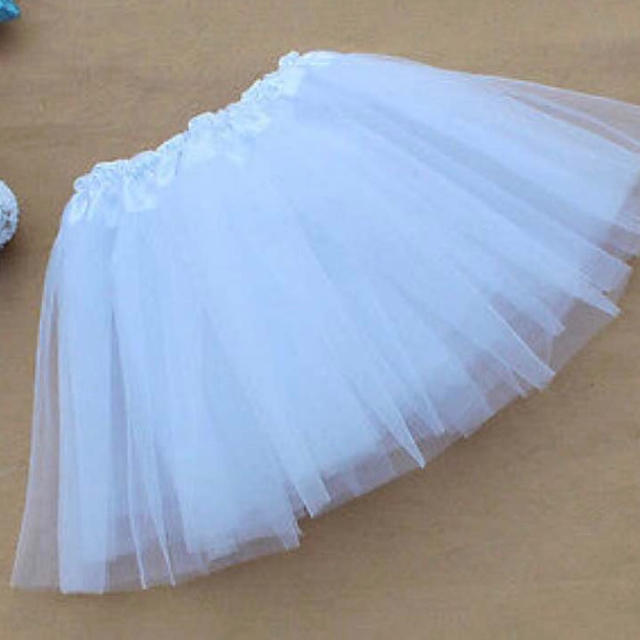 新品♡ベビードレスに♡パニエ♡チュチュスカート♡白 キッズ/ベビー/マタニティのベビー服(~85cm)(セレモニードレス/スーツ)の商品写真