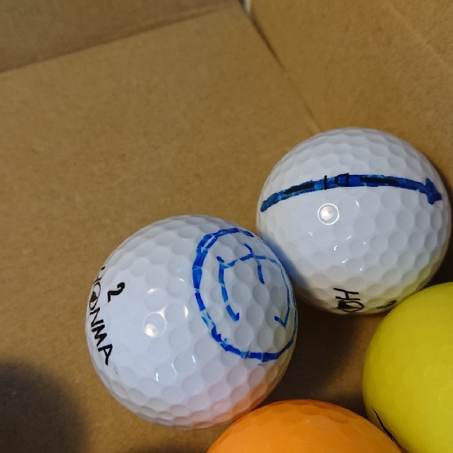 本間ゴルフ(ホンマゴルフ)の004ホンマゴルフ D1 NX 24個 ロストボール ゴルフボール スポーツ/アウトドアのゴルフ(その他)の商品写真