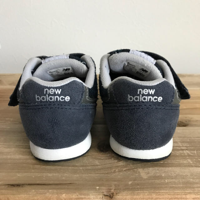New Balance(ニューバランス)のニューバランス 14㎝ ネイビー  キッズ/ベビー/マタニティのベビー靴/シューズ(~14cm)(スニーカー)の商品写真