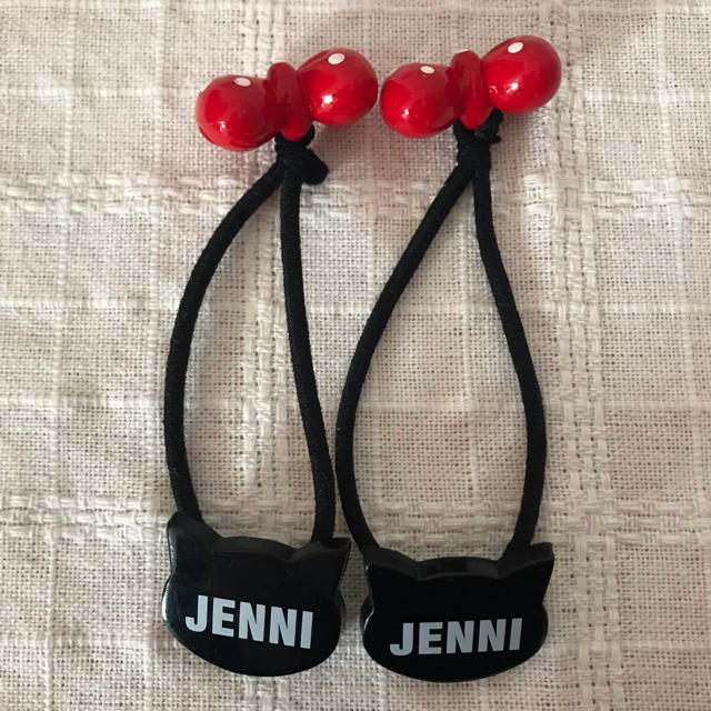 JENNI(ジェニィ)のJENNIのペアヘアゴム キッズ/ベビー/マタニティのこども用ファッション小物(その他)の商品写真