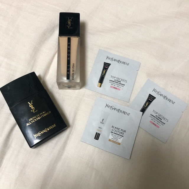 Yves Saint Laurent Beaute(イヴサンローランボーテ)のysl ファンデーション 下地セット(おまけ付き) コスメ/美容のベースメイク/化粧品(ファンデーション)の商品写真