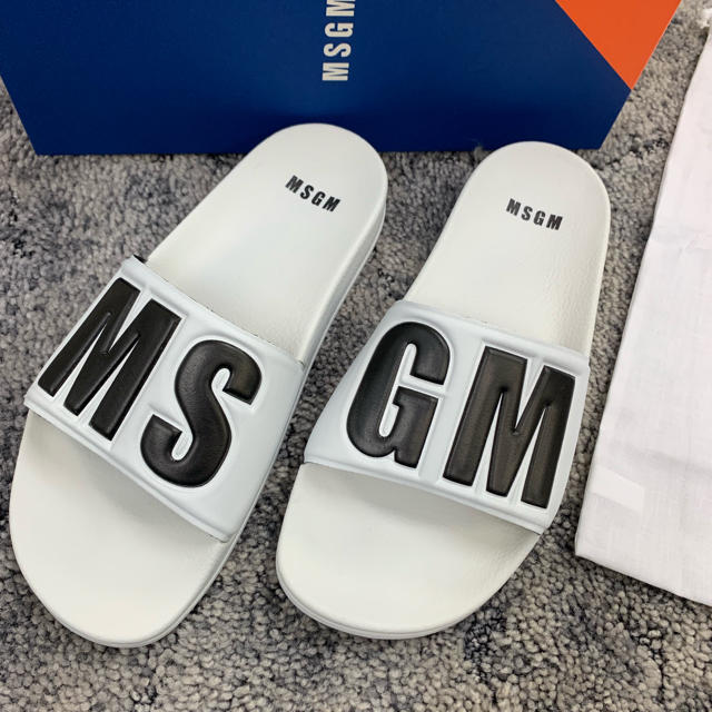 MSGM - MSGMエムエスジーエム新品ロゴシャワーサンダル人気ホワイト箱 ...