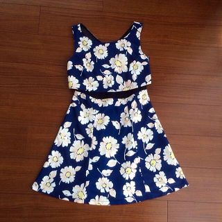 ジルバイジルスチュアート(JILL by JILLSTUART)の花柄ワンピース(ミニワンピース)