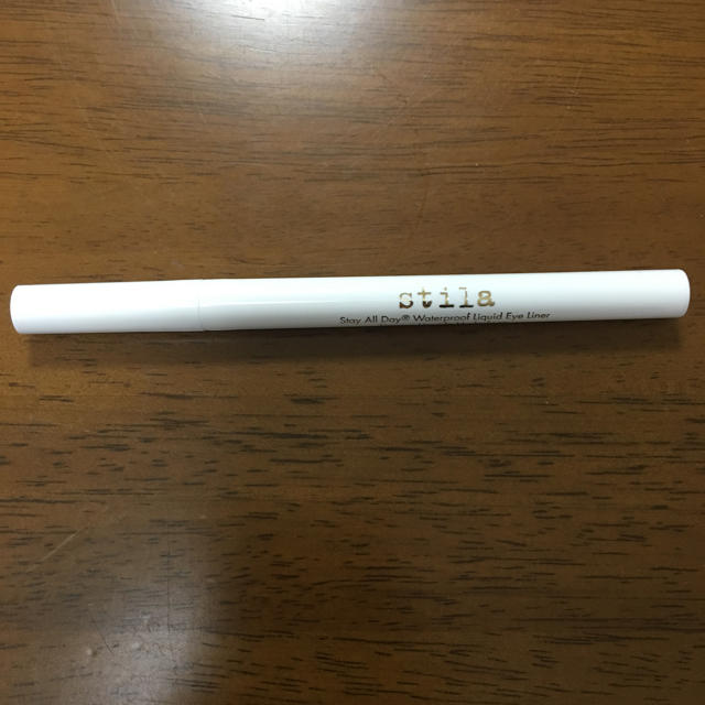 stila(スティラ)のStila アイライナー 白（snow） コスメ/美容のベースメイク/化粧品(アイライナー)の商品写真