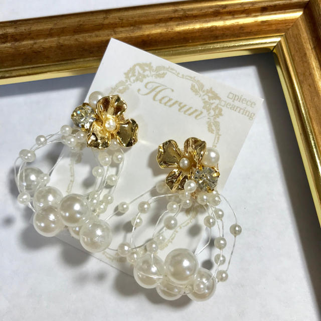 Harun♡お花ビジュー×パールシャワーピアス♡イヤリング可 ハンドメイドのアクセサリー(ピアス)の商品写真