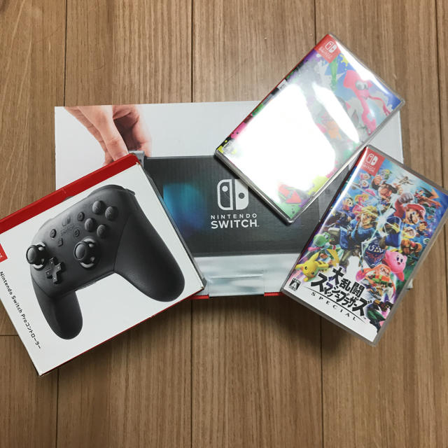 Nintendo Switch本体＋大乱闘スマッシュブラザーズ＋スプラトゥーン2