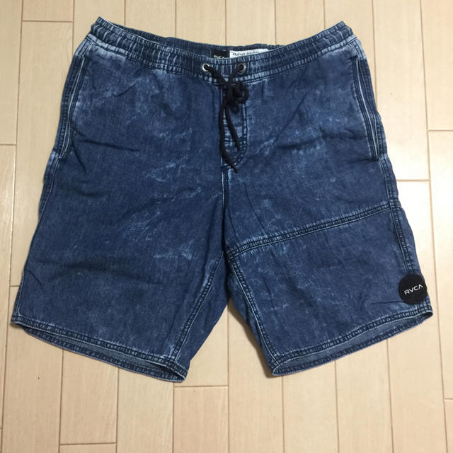 RVCA(ルーカ)のRVCA ルーカ ハーフパンツ デニムパンツ ショーパン インディゴブルー メンズのパンツ(デニム/ジーンズ)の商品写真