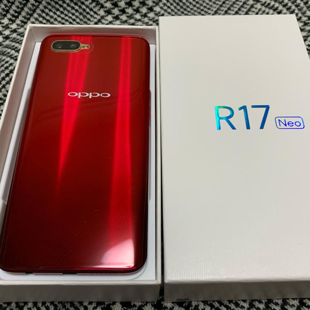 ANDROID(アンドロイド)の【3月30日限定】破格！OPPO R17 Neo 美品中古  スマホ/家電/カメラのスマートフォン/携帯電話(スマートフォン本体)の商品写真