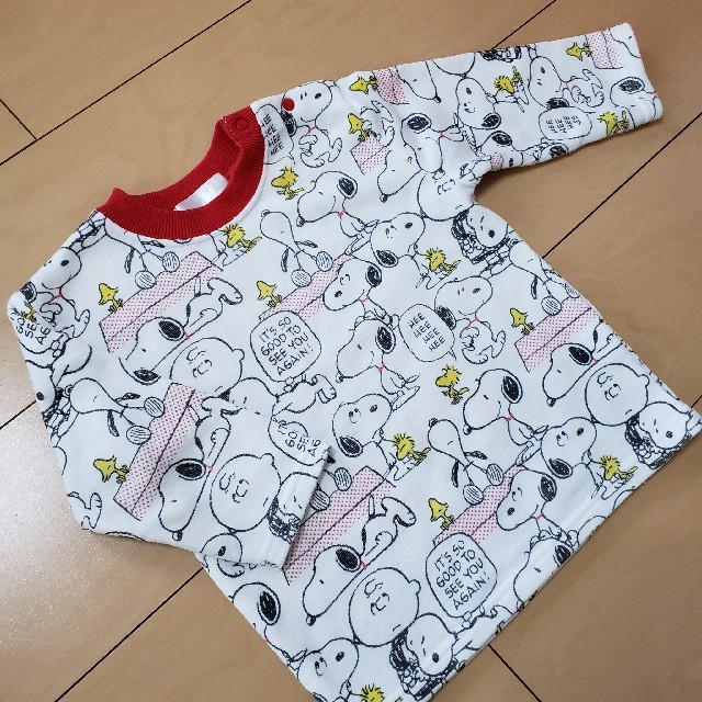 SNOOPY(スヌーピー)のスヌーピー 80 パジャマ キッズ/ベビー/マタニティのベビー服(~85cm)(パジャマ)の商品写真