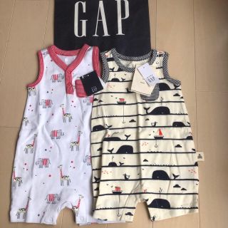 ベビーギャップ(babyGAP)の新おまとめ専用！品☆baby GAP☆動物 クジラ ロンパース カバーオール(カバーオール)