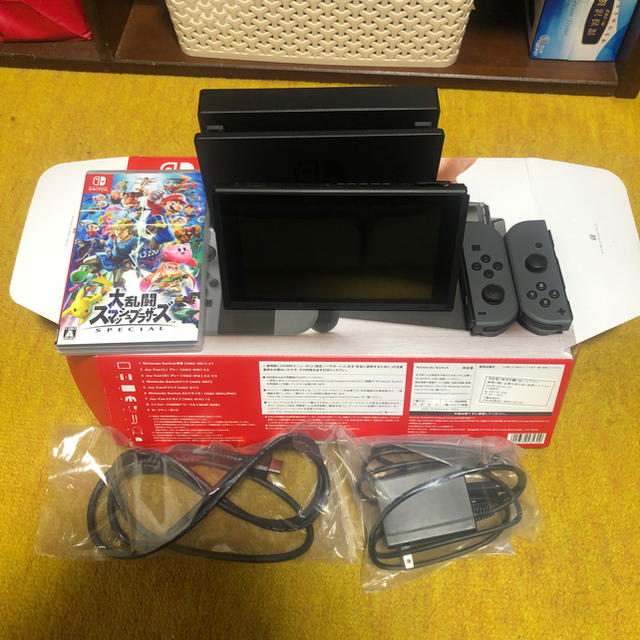 引出物 Nintendo Switch グレー ,スマブラ付