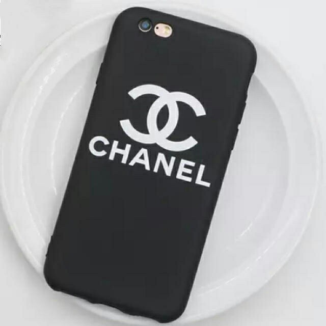 CHANEL - CHANEL シャネル iPhone 携帯ケースの通販 by nhjyt5's shop｜シャネルならラクマ