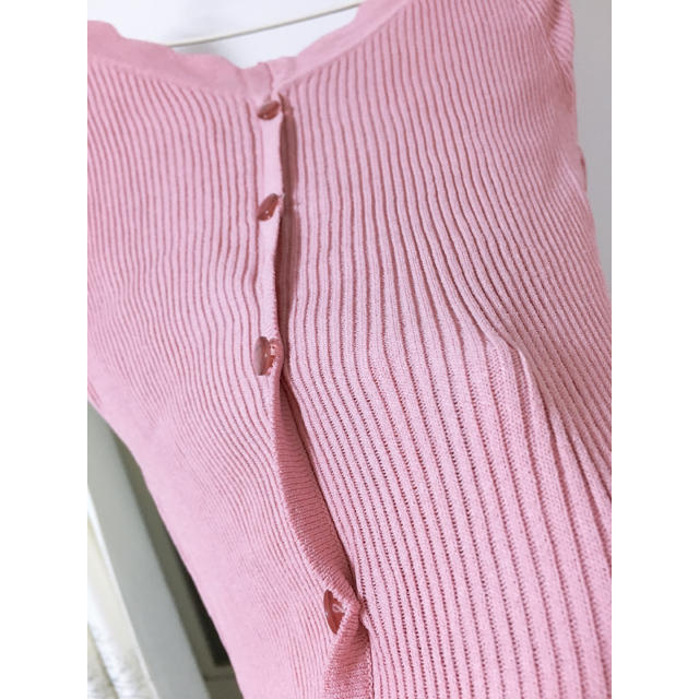 GRL(グレイル)の五分袖 トップス  ピンク　Vネック レディースのトップス(Tシャツ(半袖/袖なし))の商品写真