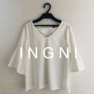 イング(INGNI)の新品★ I N G N Iイング★なし地ポンチ袖タックフレアー　５分袖 (カットソー(半袖/袖なし))