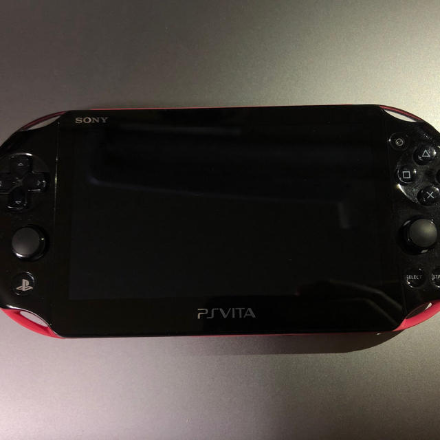 PS VITA pink/black