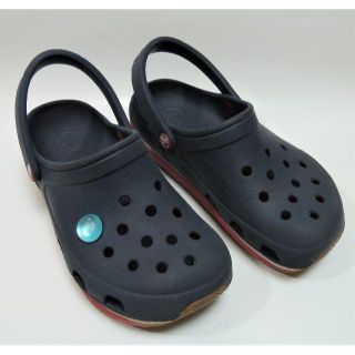 クロックス(crocs)のcrocs クロックスサンダル 12∼13・中古品(サンダル)