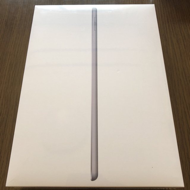 【Apple】iPad 9.7インチ 2018 32GB 【ドコモ】
