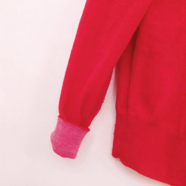 CHILD WOMAN(チャイルドウーマン)の兵隊の刺繍入り❤︎ 赤カーディガン レディースのトップス(カーディガン)の商品写真