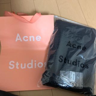 アクネ(ACNE)のアクネ  acne studios  大判 マフラー ブラック 春(マフラー/ショール)