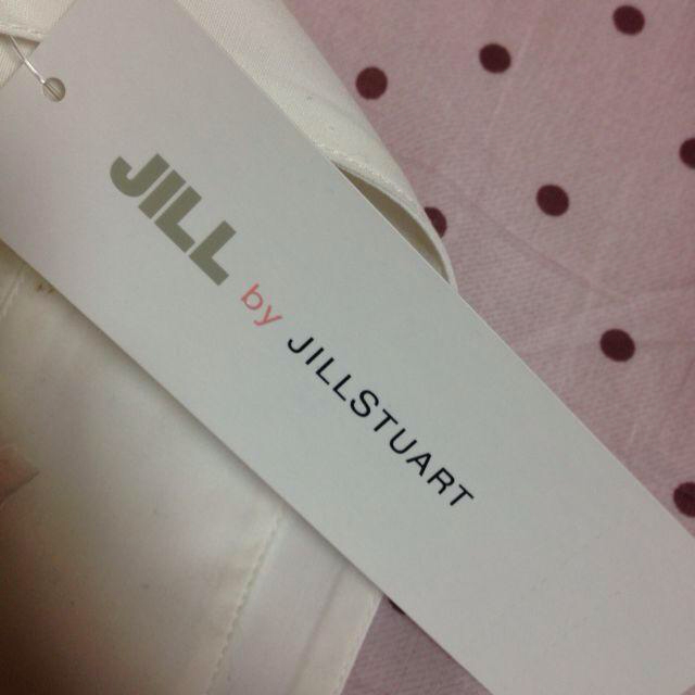 JILL by JILLSTUART(ジルバイジルスチュアート)のジルバイスチュアート❤︎シャツ レディースのトップス(Tシャツ(長袖/七分))の商品写真