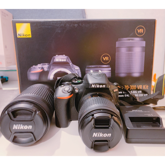 【美品】Nikon D5600 標準レンズ・望遠レンズ