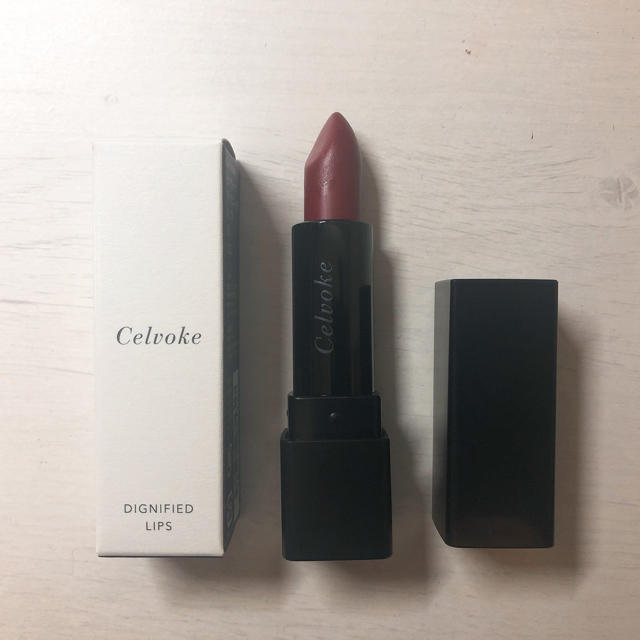 Cosme Kitchen(コスメキッチン)の(美品)celvokeリップ コスメ/美容のベースメイク/化粧品(口紅)の商品写真