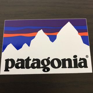 パタゴニア(patagonia)の【縦5.7cm横8.8cm】patagonia パタゴニア   公式ステッカー(ステッカー)