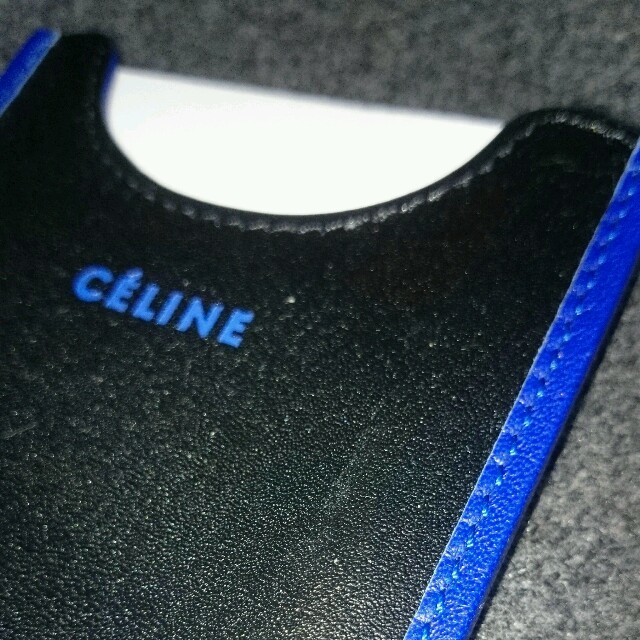 celine(セリーヌ)の★CELINE★携帯ケース スマホ/家電/カメラのスマホアクセサリー(モバイルケース/カバー)の商品写真