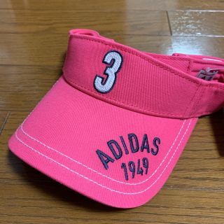 アディダス(adidas)のadidas  サンバイザー ゴルフ 新品 ピンク(その他)