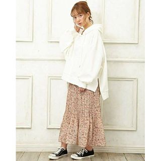 イング(INGNI)のイング(INGNI) 花柄シフォンプリーツ スカート

(ロングスカート)