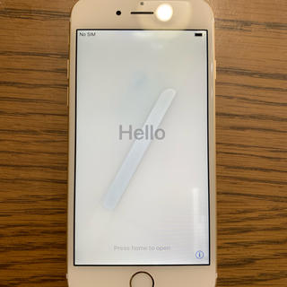 アイフォーン(iPhone)の土日タイム値下げ iPhone6s simフリー液晶スジ入り ゴールド 64GB(スマートフォン本体)