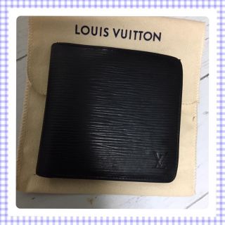 ルイヴィトン(LOUIS VUITTON)のLOUISVUITTON★エピ折り財布 ぷよぷよ様(折り財布)