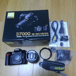 ニコン(Nikon)のニコンD7000  18-105VRキット(デジタル一眼)