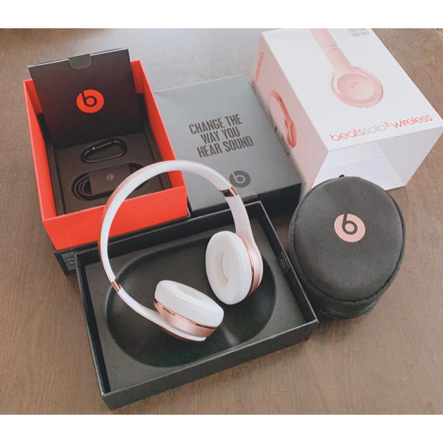 Beats by Dr Dre(ビーツバイドクタードレ)のbeats solo3 ローズゴールド スマホ/家電/カメラのオーディオ機器(ヘッドフォン/イヤフォン)の商品写真