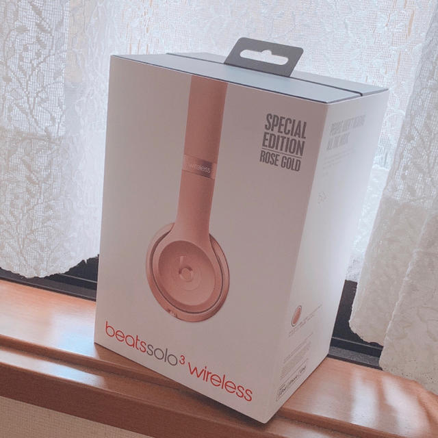 Beats by Dr Dre(ビーツバイドクタードレ)のbeats solo3 ローズゴールド スマホ/家電/カメラのオーディオ機器(ヘッドフォン/イヤフォン)の商品写真