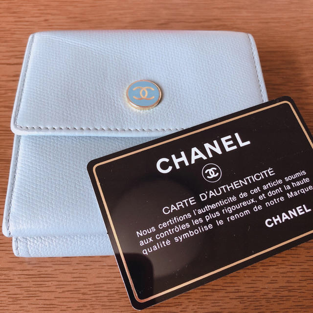 CHANEL(シャネル)のCHANEL ココボタン 正規品 レディースのファッション小物(財布)の商品写真