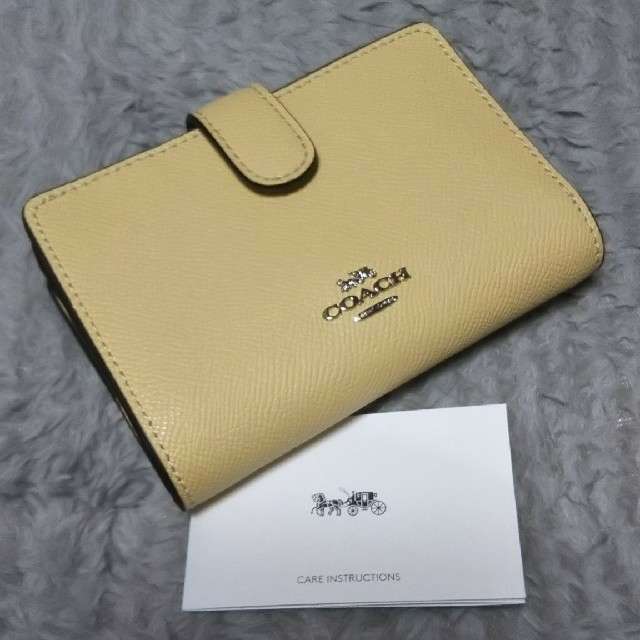 【新品】コーチ COACH 二つ折り財布  F11484