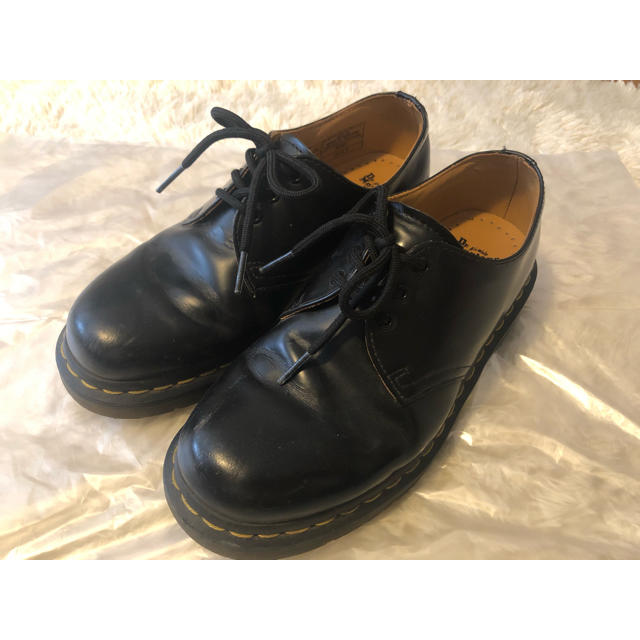 【Dr.Martens】24cm 人気の3ホール♩