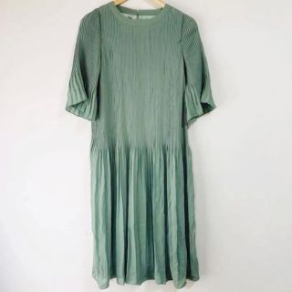 アメリヴィンテージ(Ameri VINTAGE)の美品(*゜▽゜*)‼︎ 激カワ♡❤︎ 春グリーン プリーツ ワンピース(ひざ丈ワンピース)