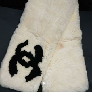 CHANEL(マフラー/ショール)のフリマアイテム一覧 CHANEL(マフラー/ショール)のフリマアイテム一覧