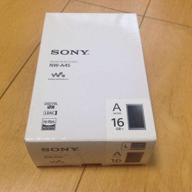 SONY(ソニー)のSONY ウオークマン NW-A45 16GB ムーンリットブルー スマホ/家電/カメラのオーディオ機器(ポータブルプレーヤー)の商品写真