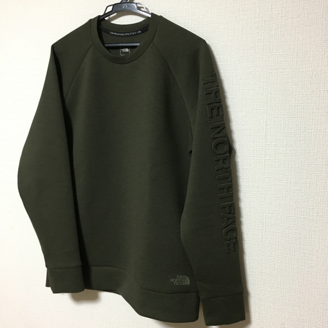 THE NORTH FACE(ザノースフェイス)のノースフェイス TECH AIR SWEAT CREW／ジャージパンツ セット☆ メンズのトップス(スウェット)の商品写真