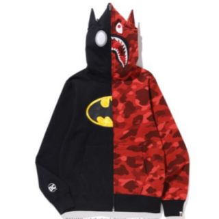 アベイシングエイプ(A BATHING APE)のape bape x DC Batman shark hoodie red M(パーカー)