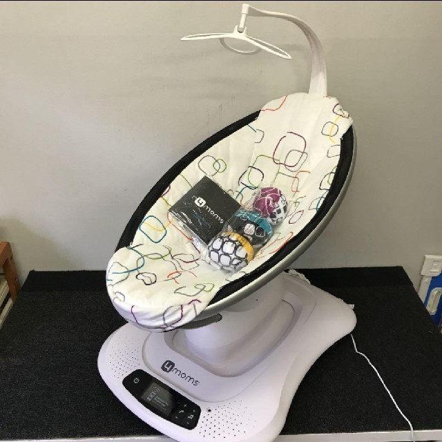 4moms(フォーマムズ)のママルー　mamaroo4.0　美品 キッズ/ベビー/マタニティの寝具/家具(その他)の商品写真