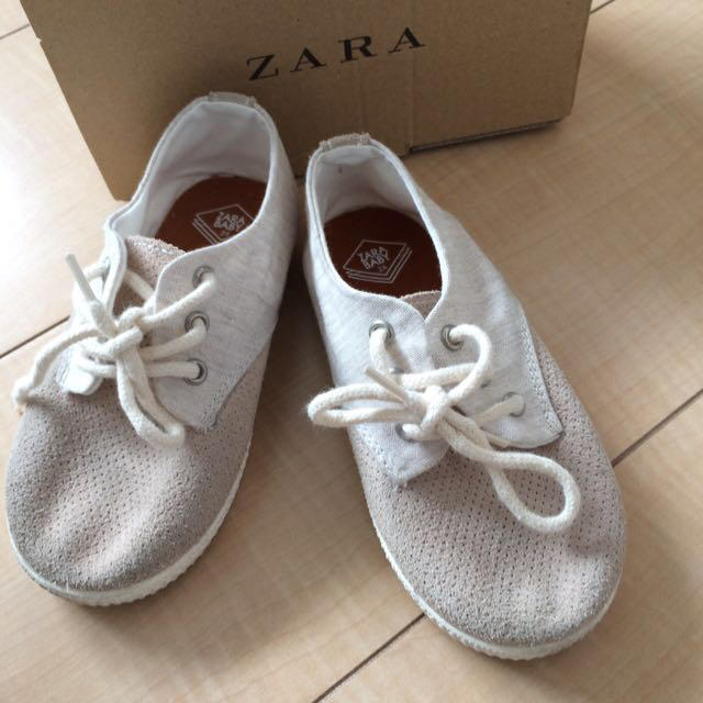 ZARA KIDS(ザラキッズ)のZARA 15.5センチ キッズ/ベビー/マタニティのベビー靴/シューズ(~14cm)(その他)の商品写真